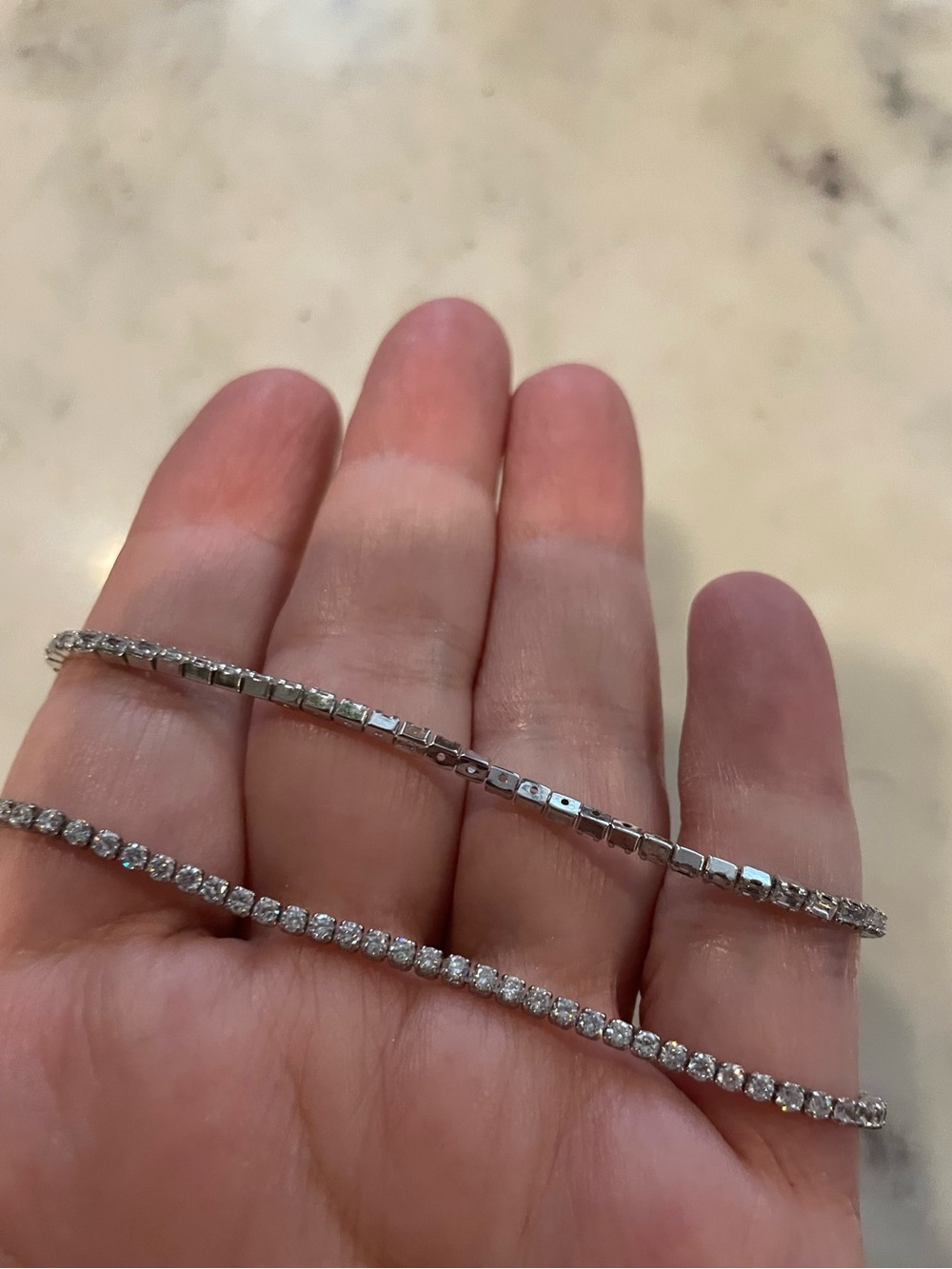 Pretty Crystal Dainty Tennis Bracelets Women Jewelry 7.5 in & 8 in - Picture 3 of 9